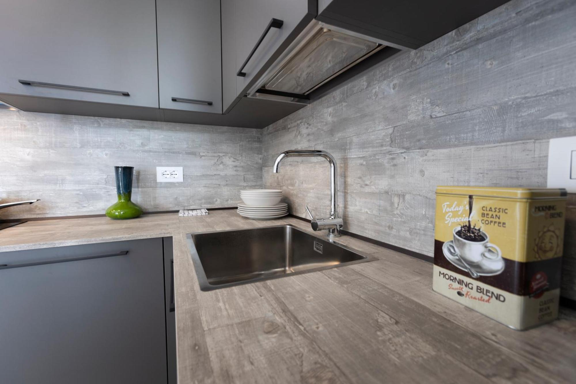 Residence Solei Classic & Plus Бренцоне сул Гарда Екстериор снимка