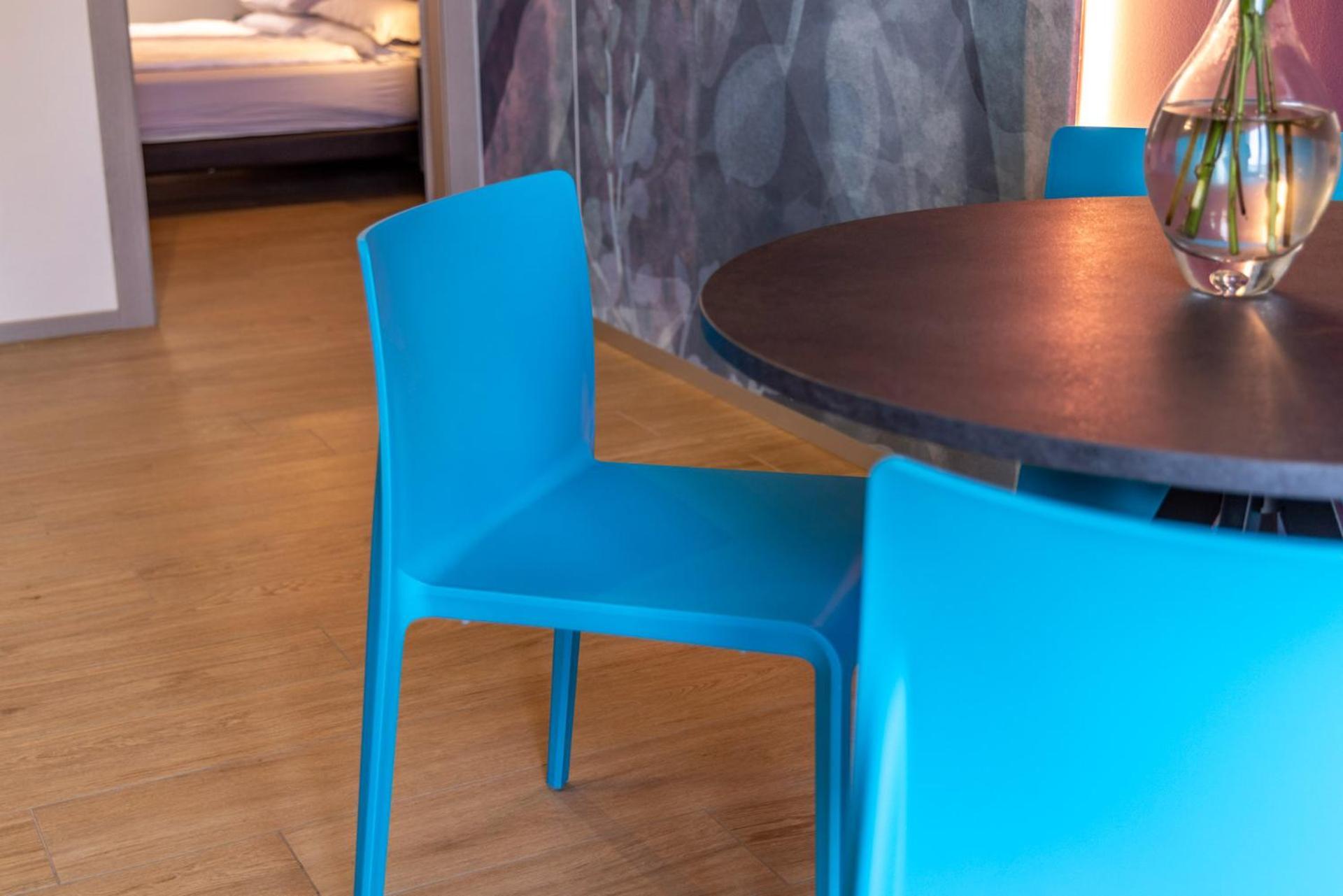 Residence Solei Classic & Plus Бренцоне сул Гарда Екстериор снимка