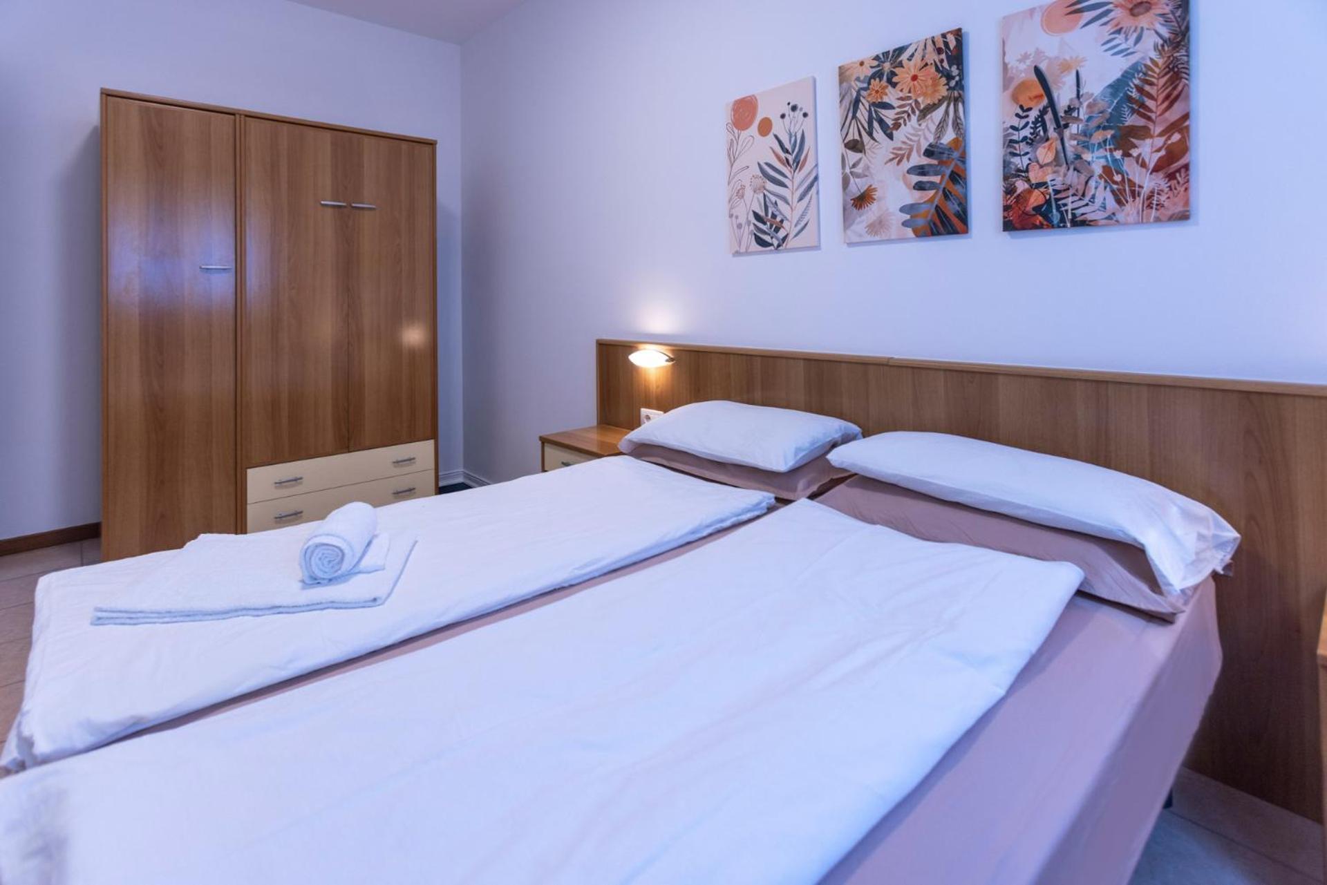 Residence Solei Classic & Plus Бренцоне сул Гарда Екстериор снимка