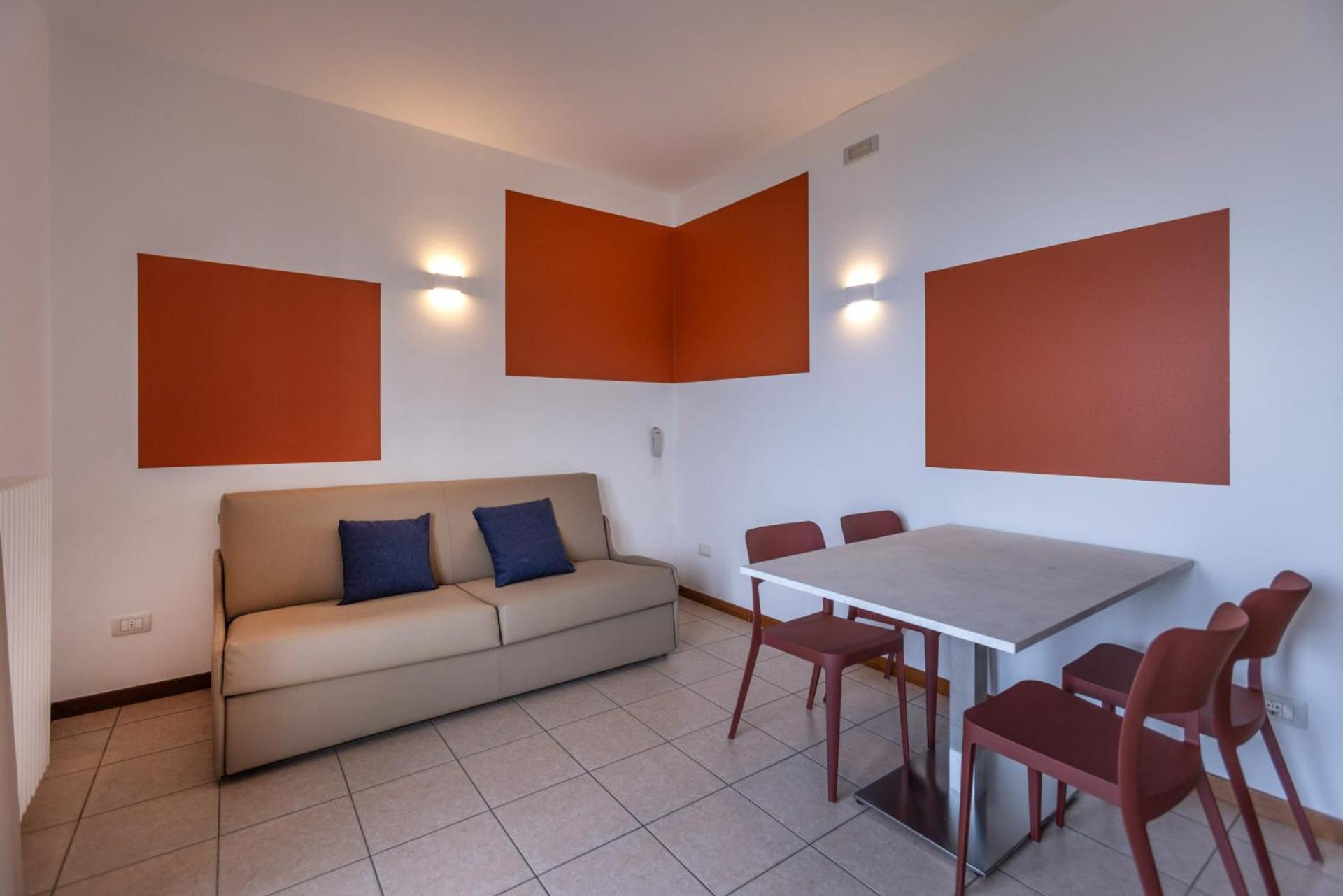 Residence Solei Classic & Plus Бренцоне сул Гарда Екстериор снимка